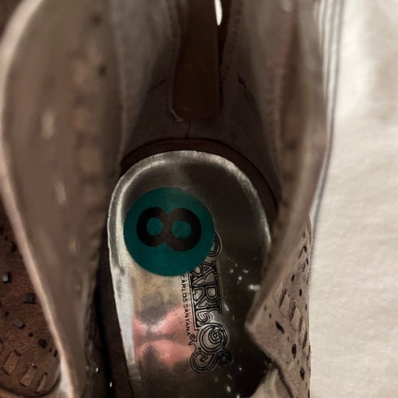 Carlos Santana Chunky Cut Out Heels - Picture 3 of 5